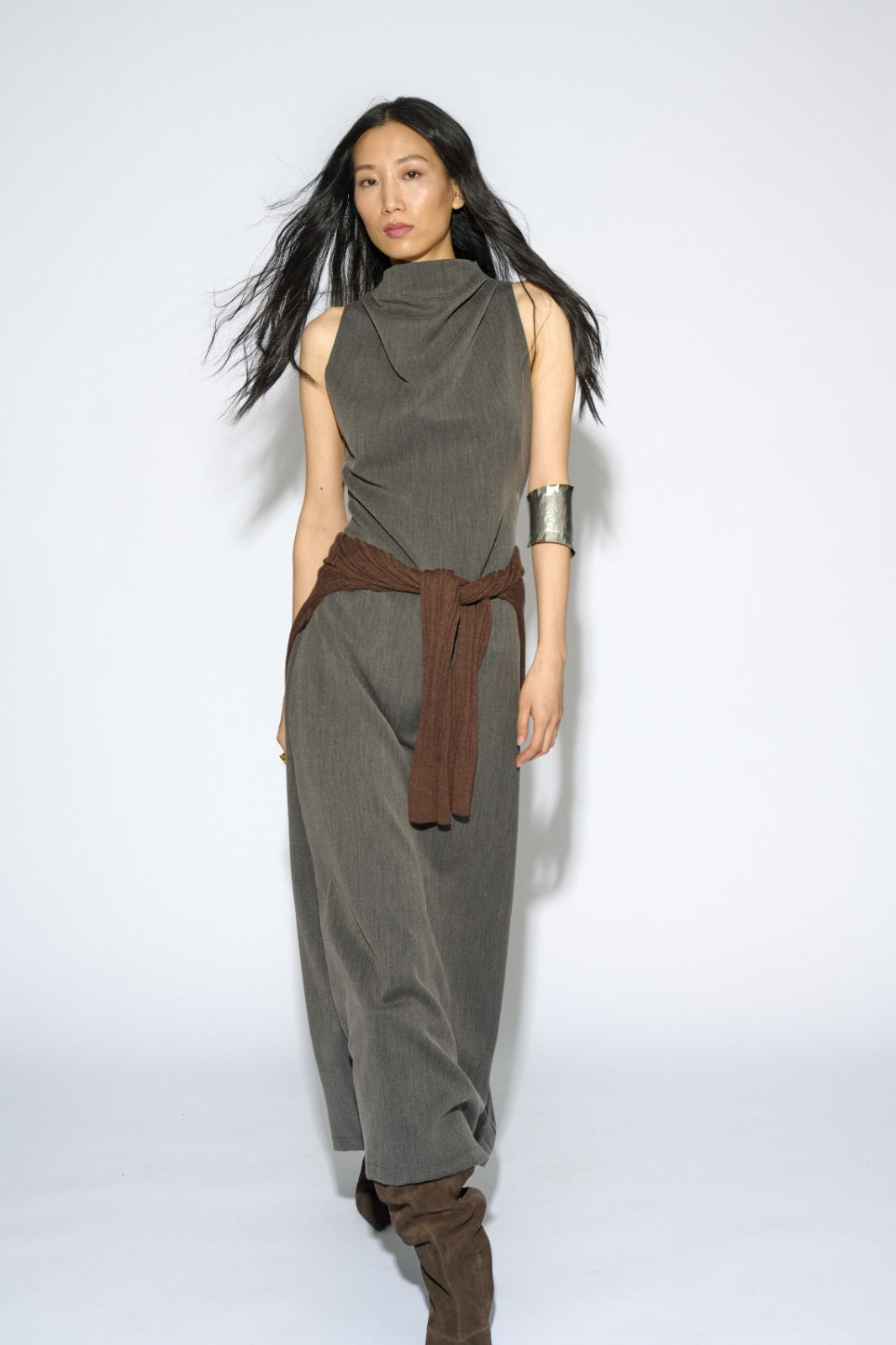 VESTIDO NINA SIN MANGAS GRIS
