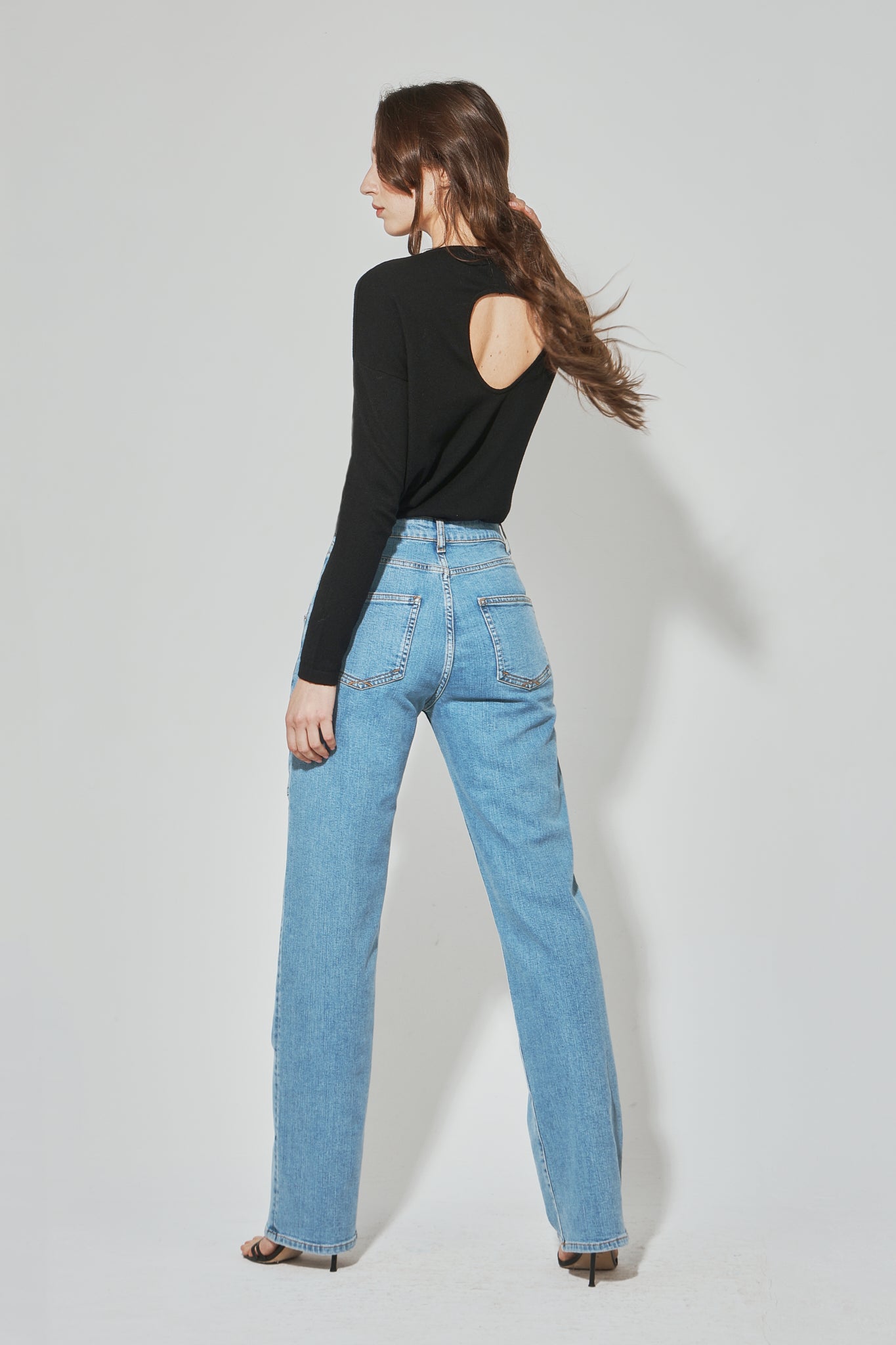 SIMONA ROUND NECK JERSEY BLACK