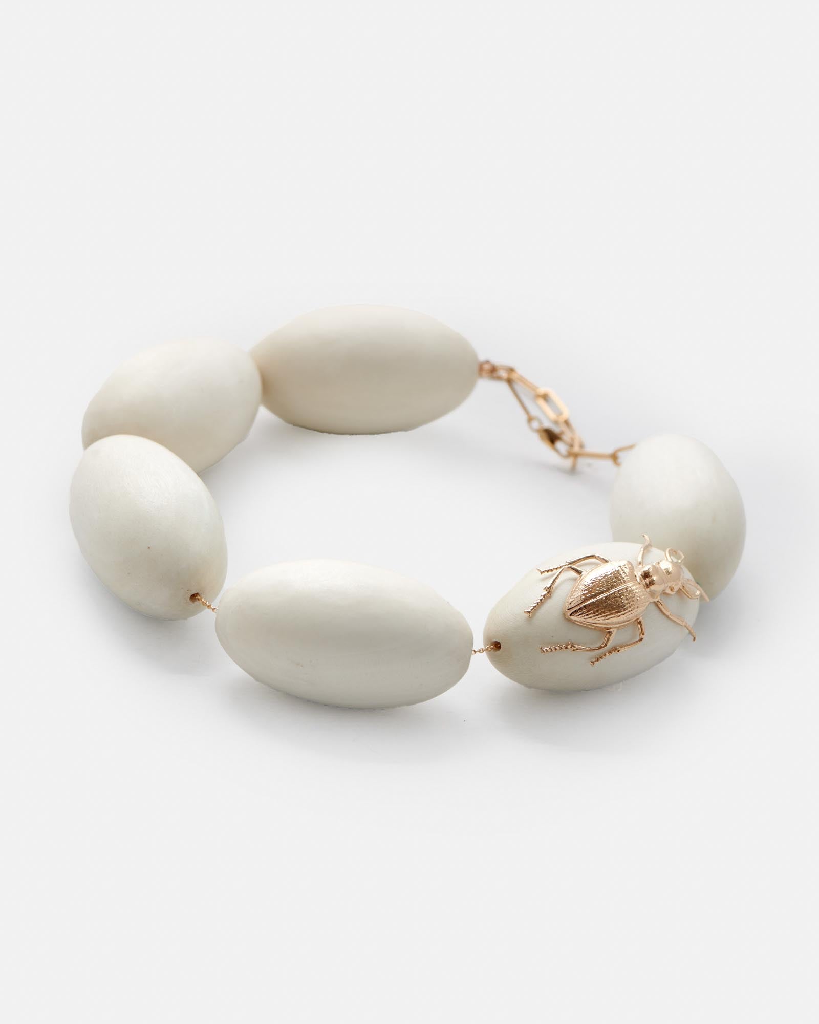 WHITE OVA NECKLACE (WOOD)